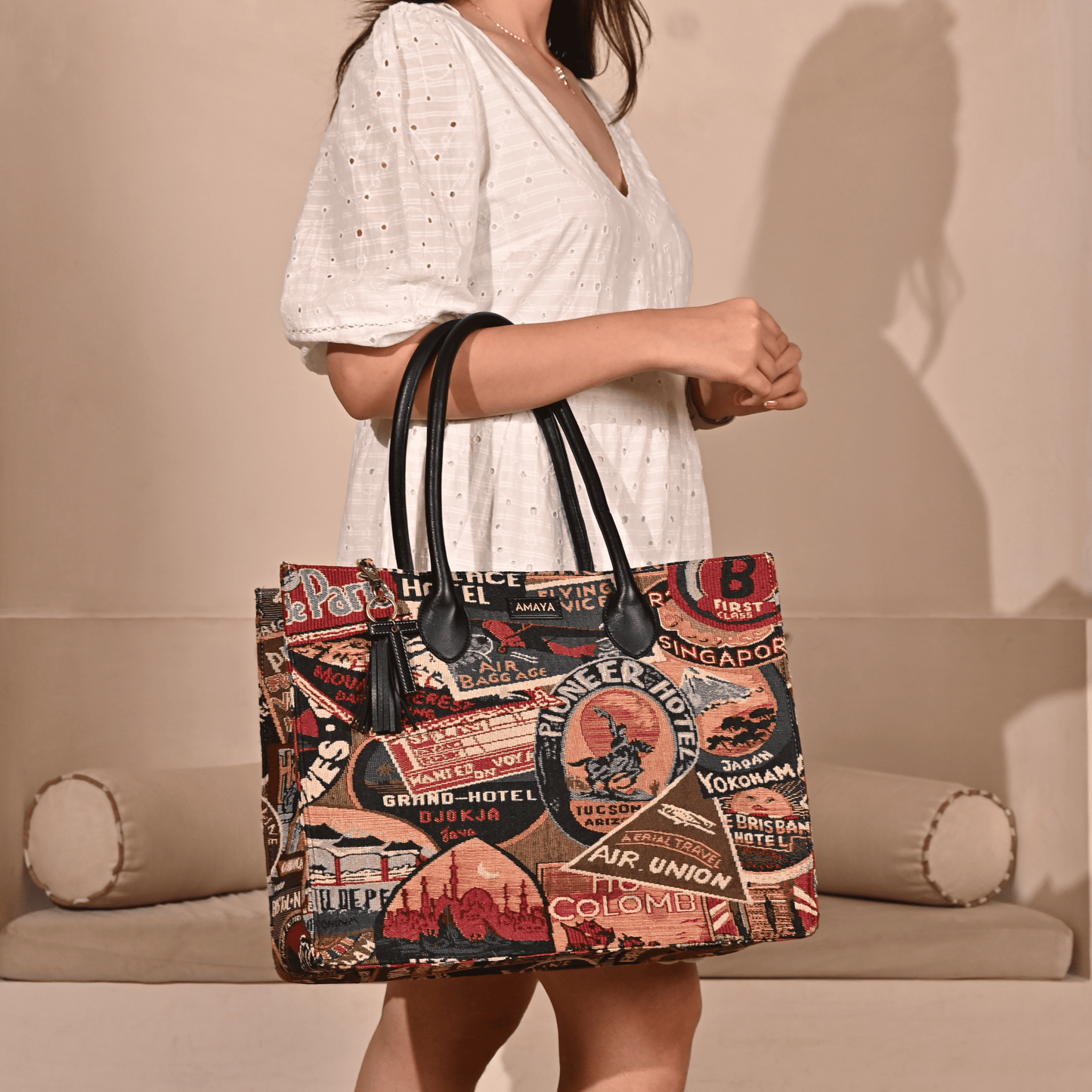 DOWNTOWN DREAM - WANDER WEEKENDER TOTE BAG